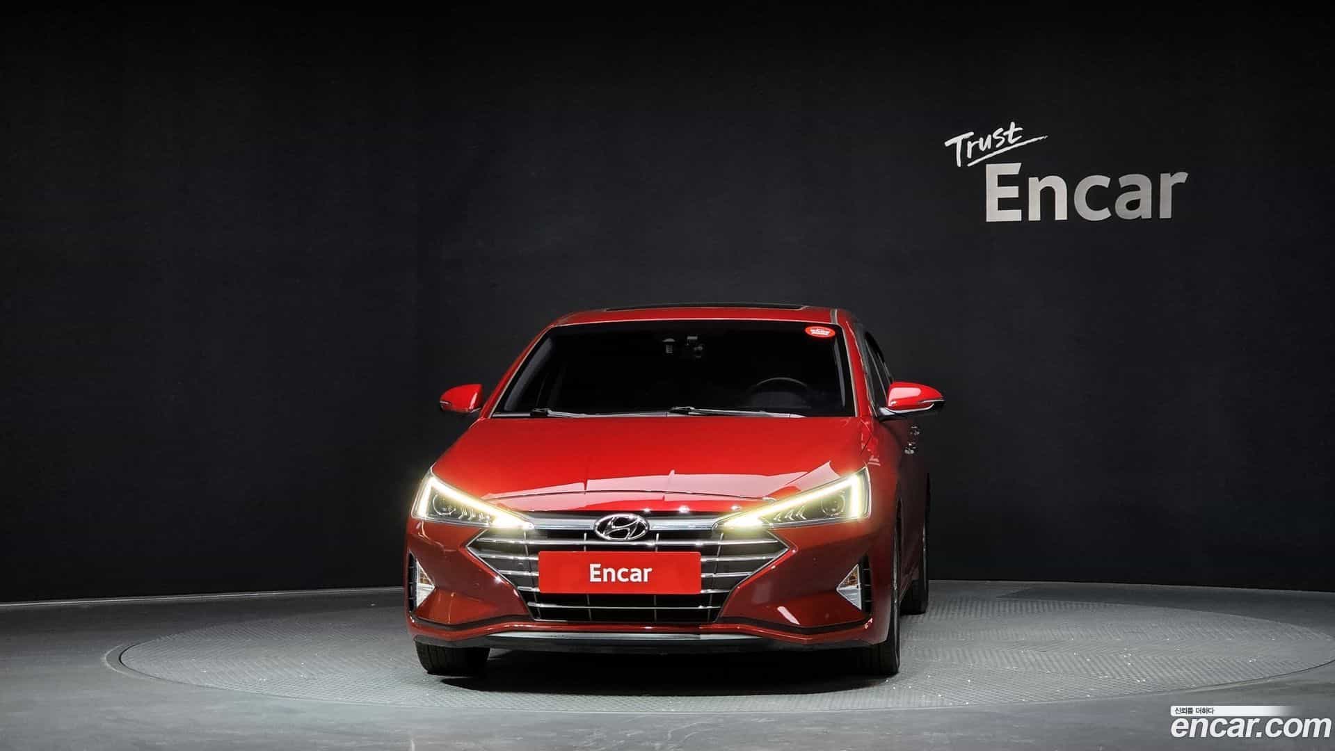AVANTE Hyundai 2018.10-OUTER-003