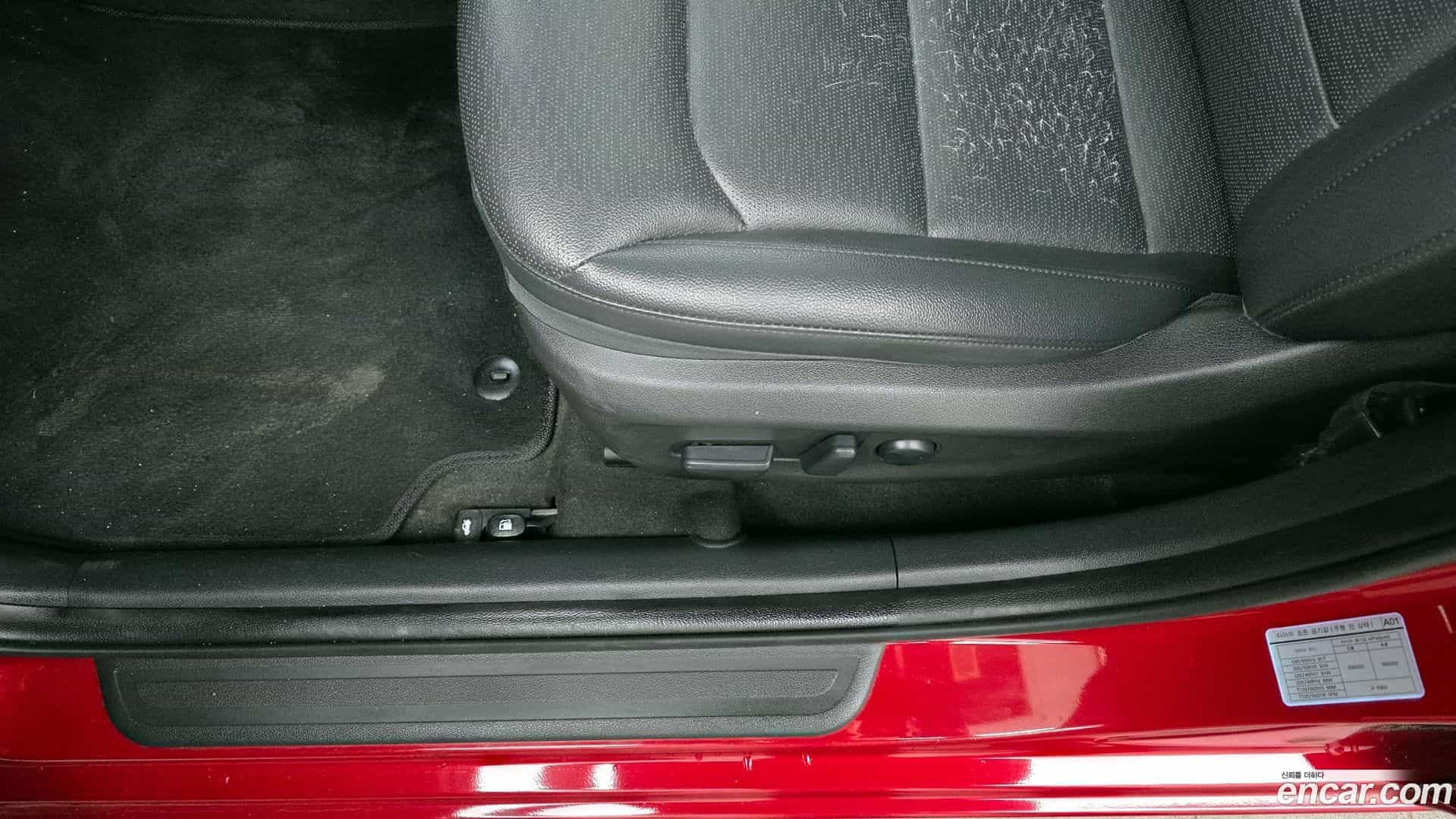 AVANTE Hyundai 2018.10-INNER-036