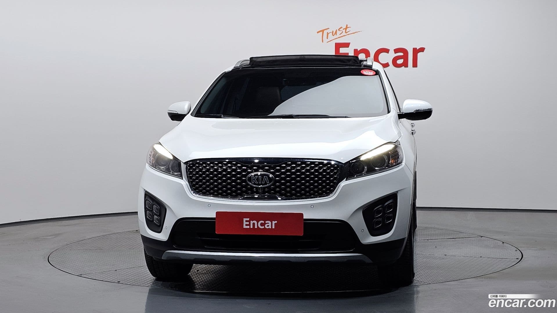 Main__Slider__Photo:Sorento Kia 2016.4-2