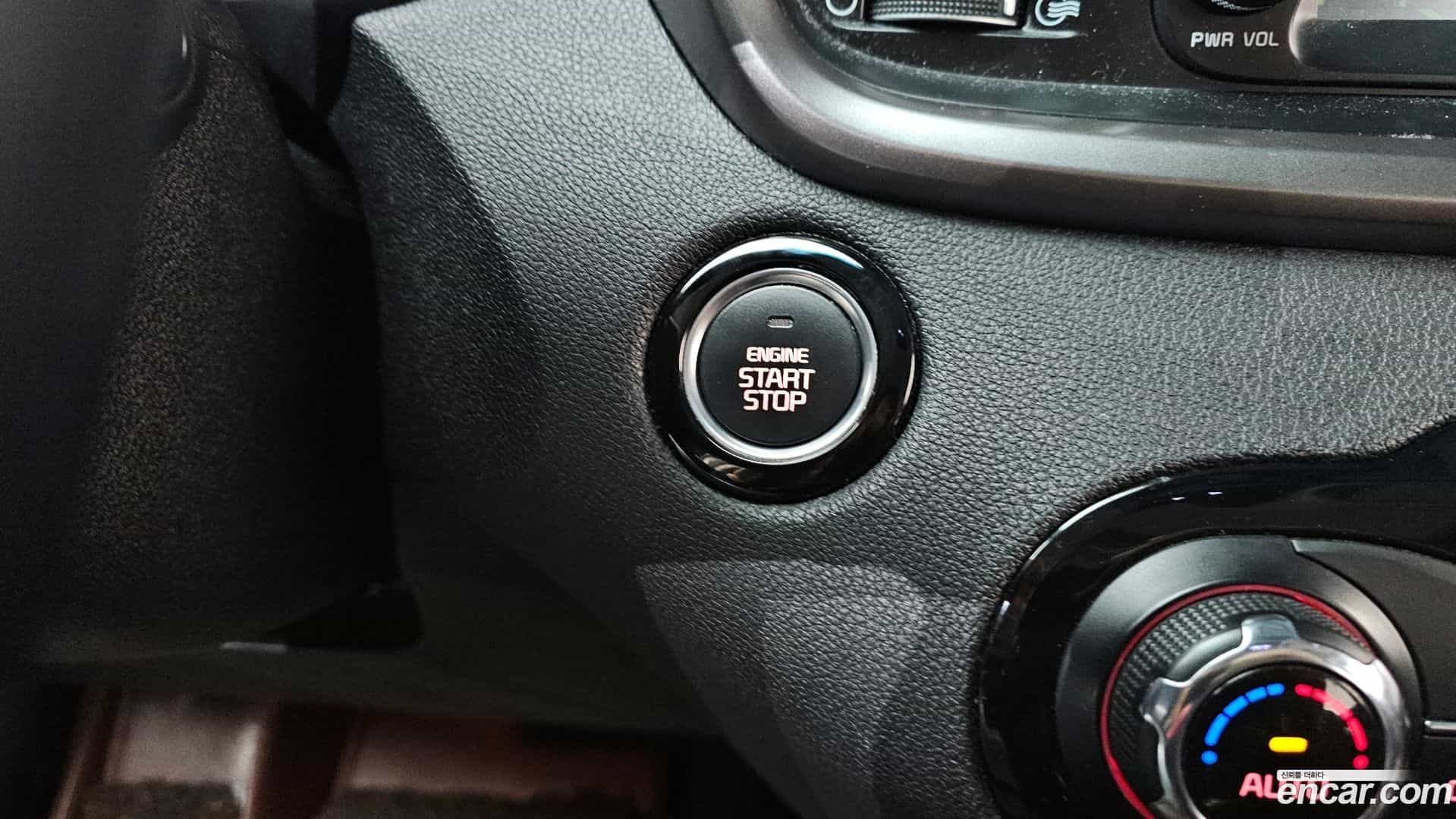 Sorento Kia 2016.4-OPTION-041