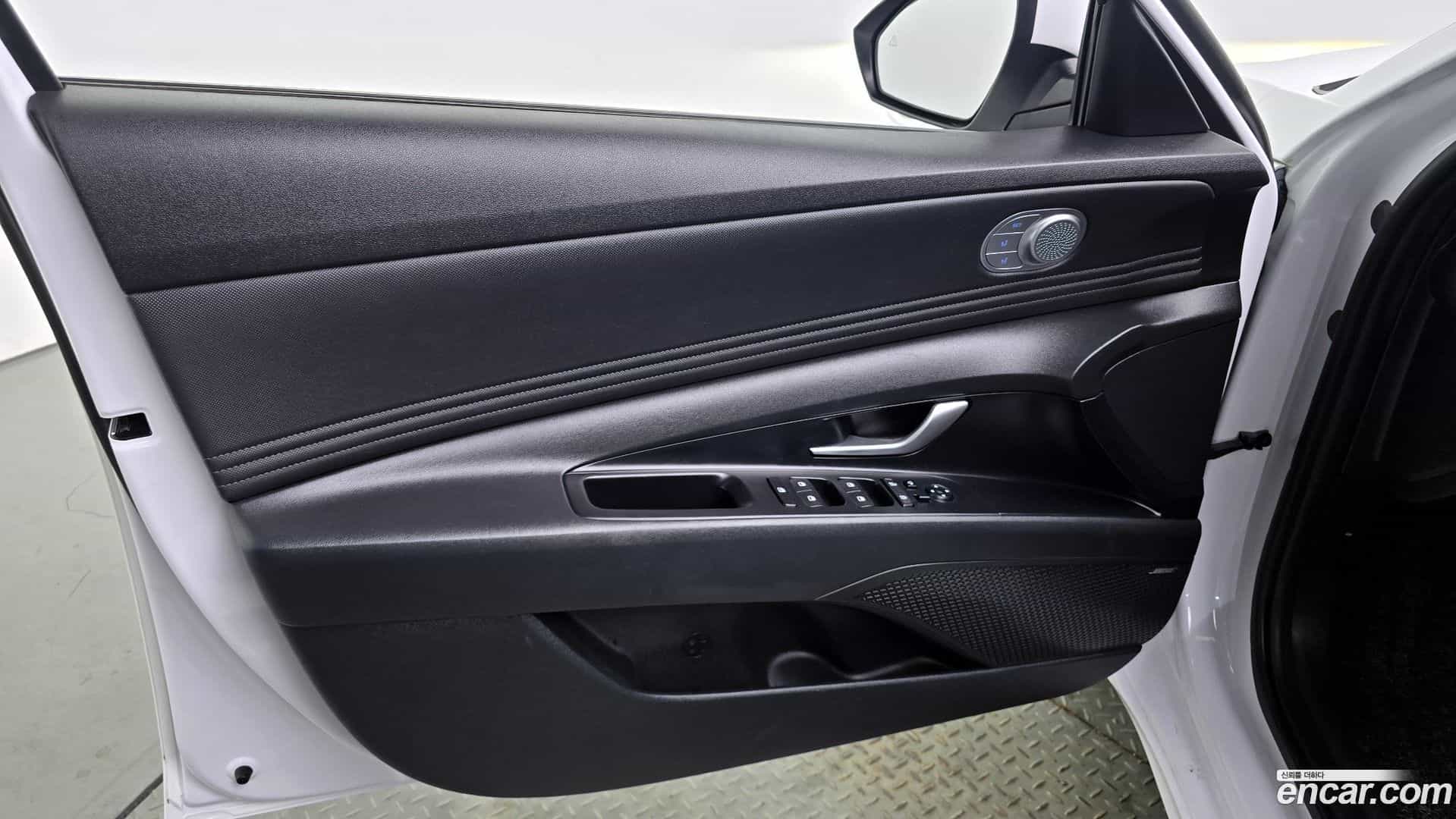 AVANTE Hyundai 2020.9-INNER-034