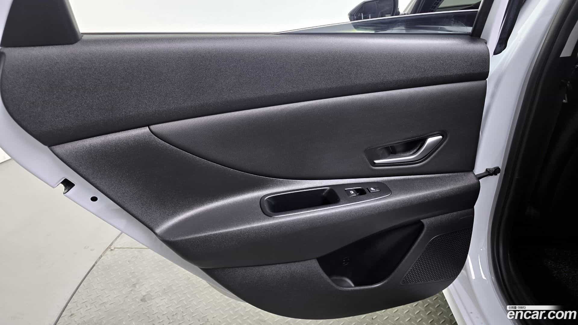 AVANTE Hyundai 2020.9-INNER-035