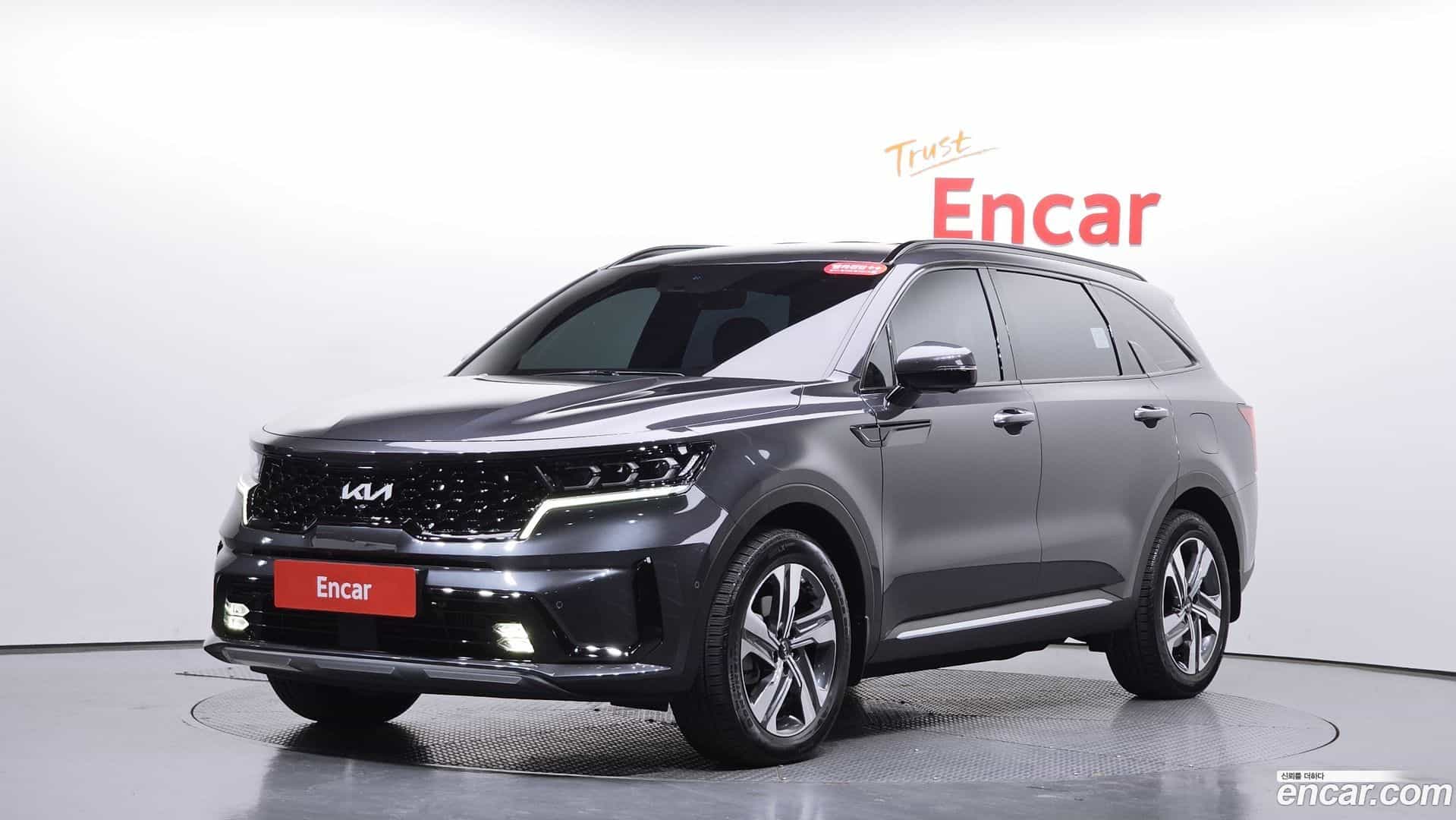 Sorento Kia 2023.4-THUMBNAIL-011