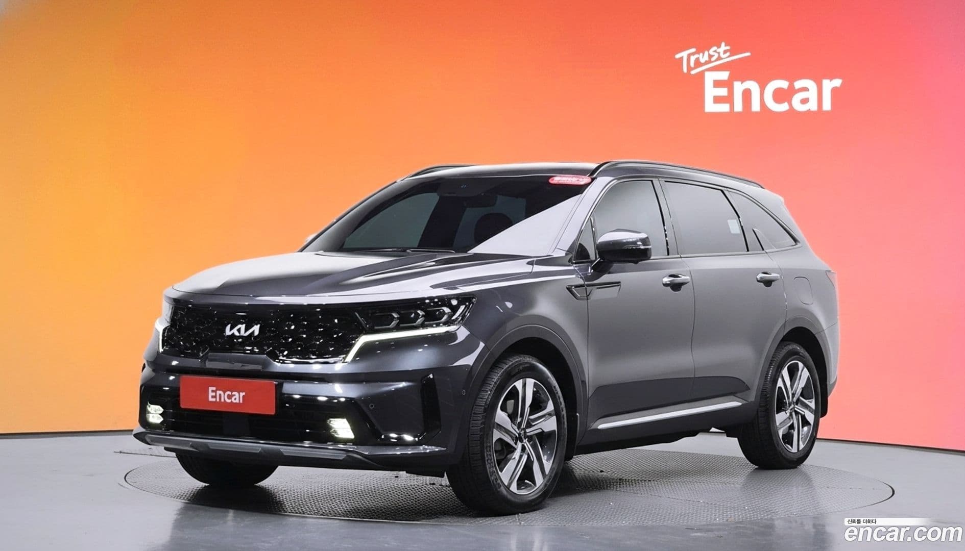 Main__Slider__Photo:Sorento Kia 2023.4-0