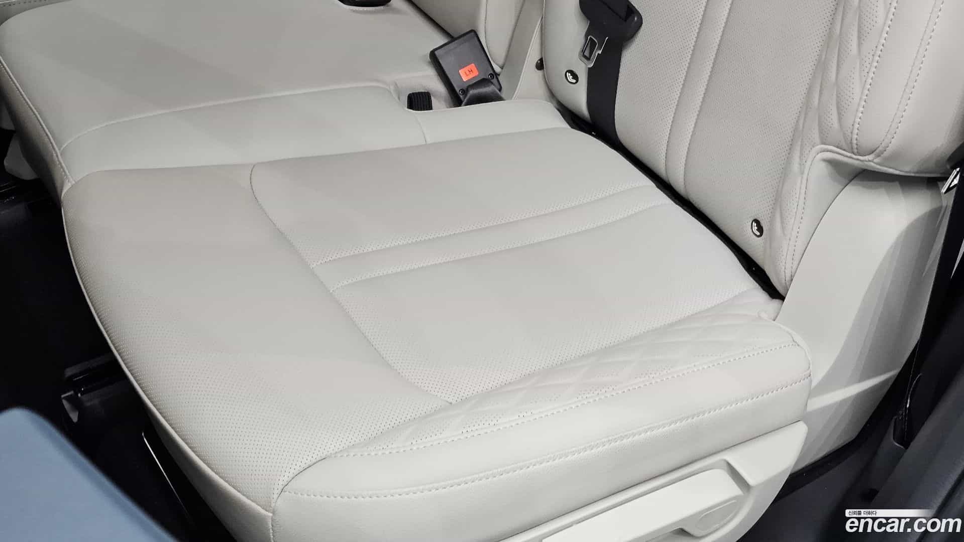 Sorento Kia 2023.4-OPTION-048