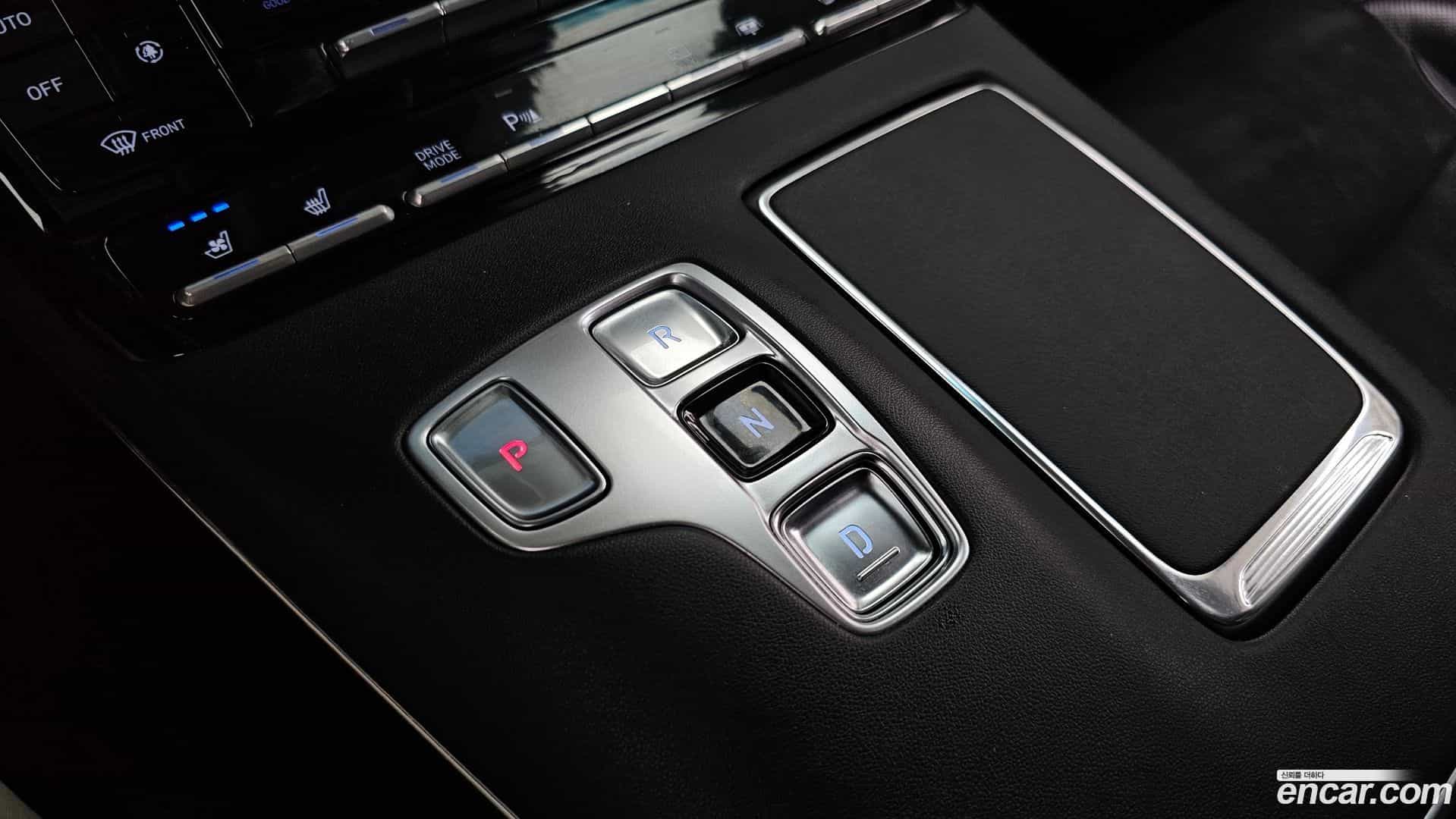 Grandeur Hyundai 2022.3-INNER-009