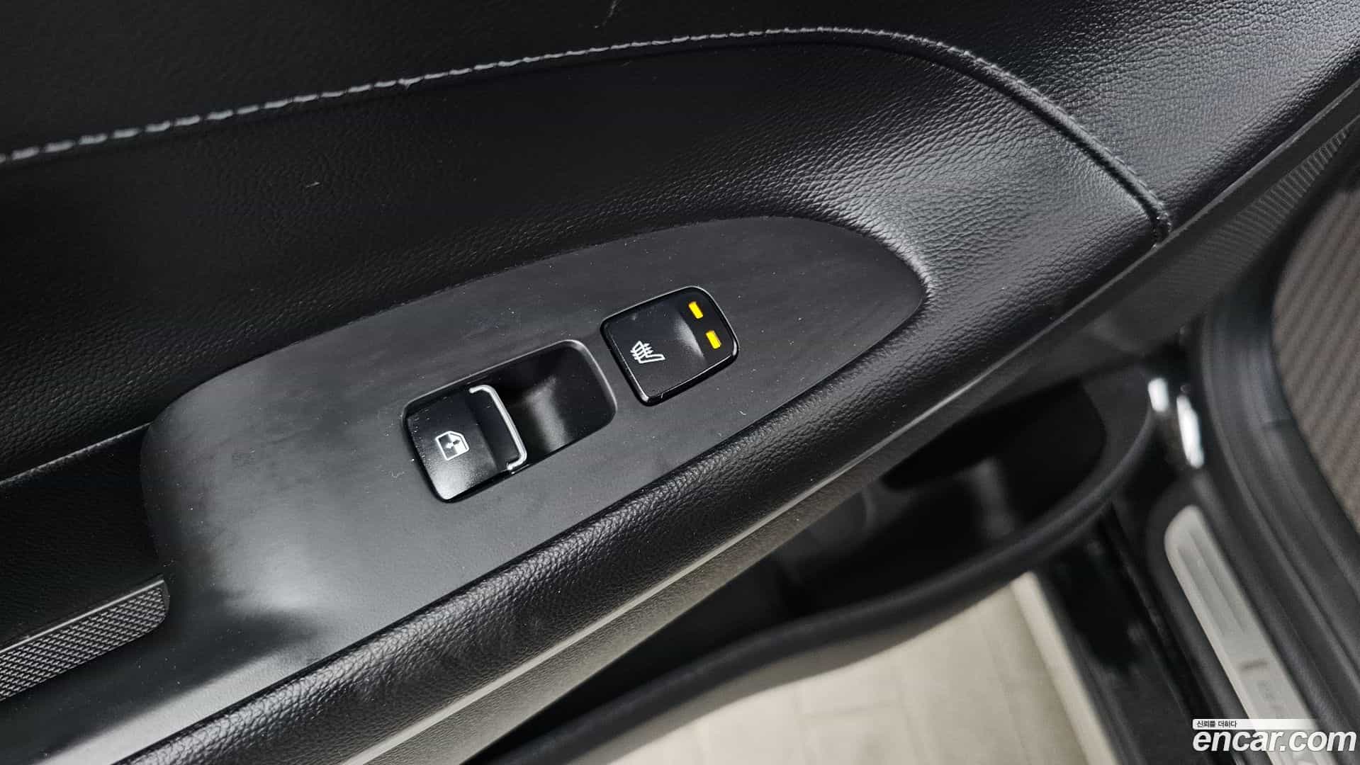 Grandeur Hyundai 2022.3-OPTION-023