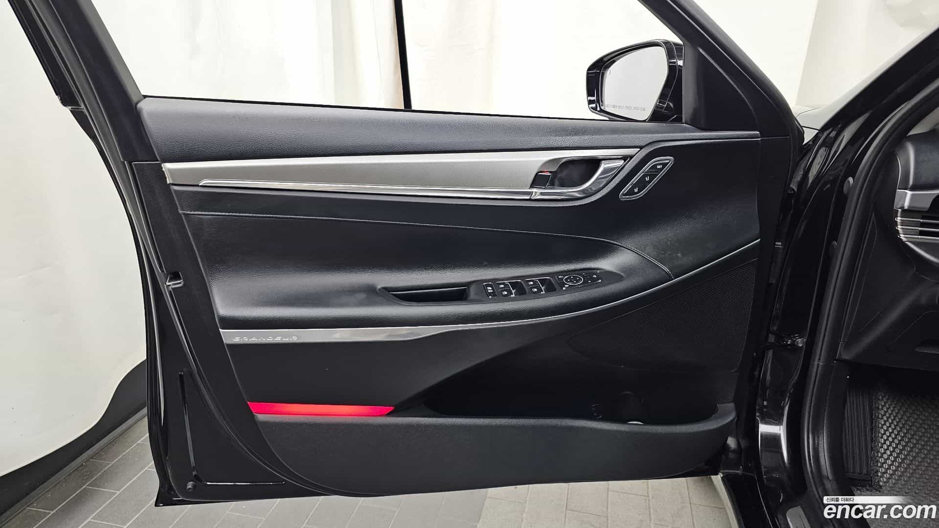 Grandeur Hyundai 2022.3-INNER-034