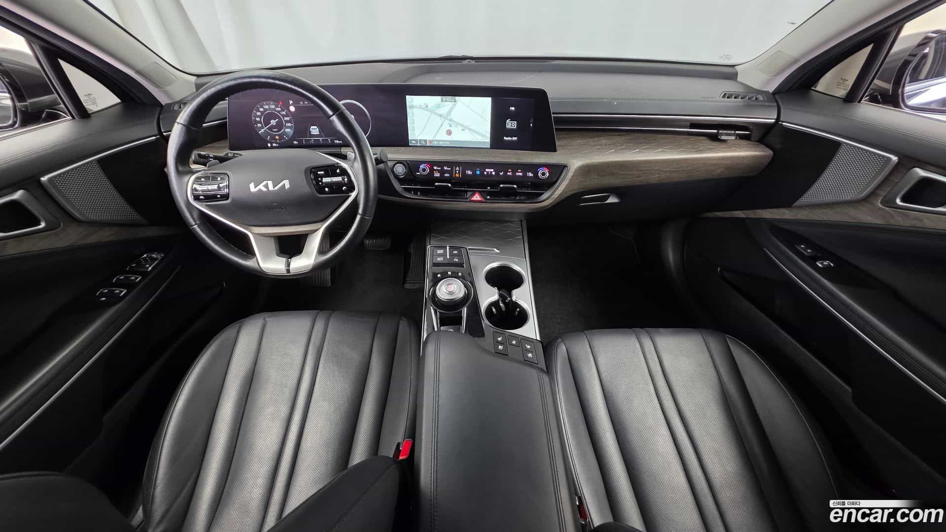 K8 Kia 2022.0-INNER-007