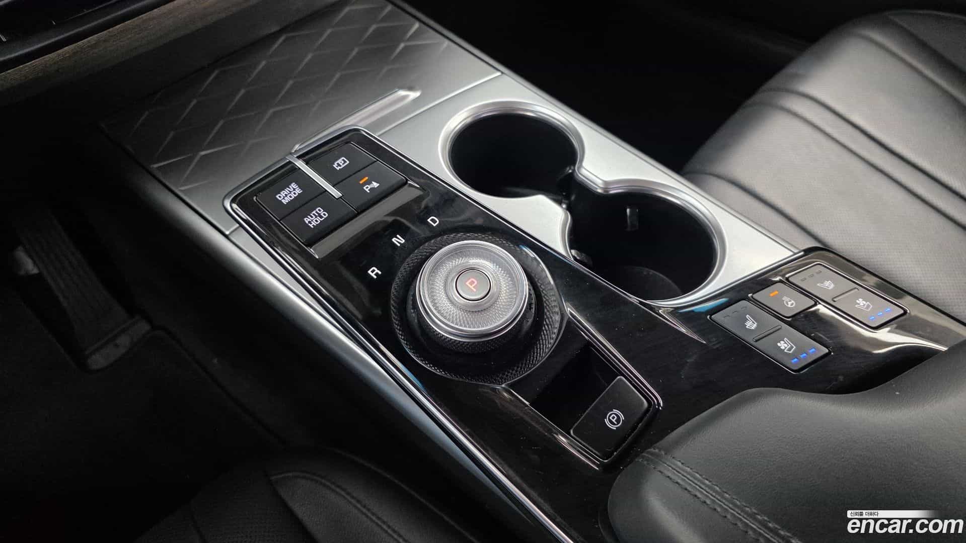 K8 Kia 2022.0-INNER-009