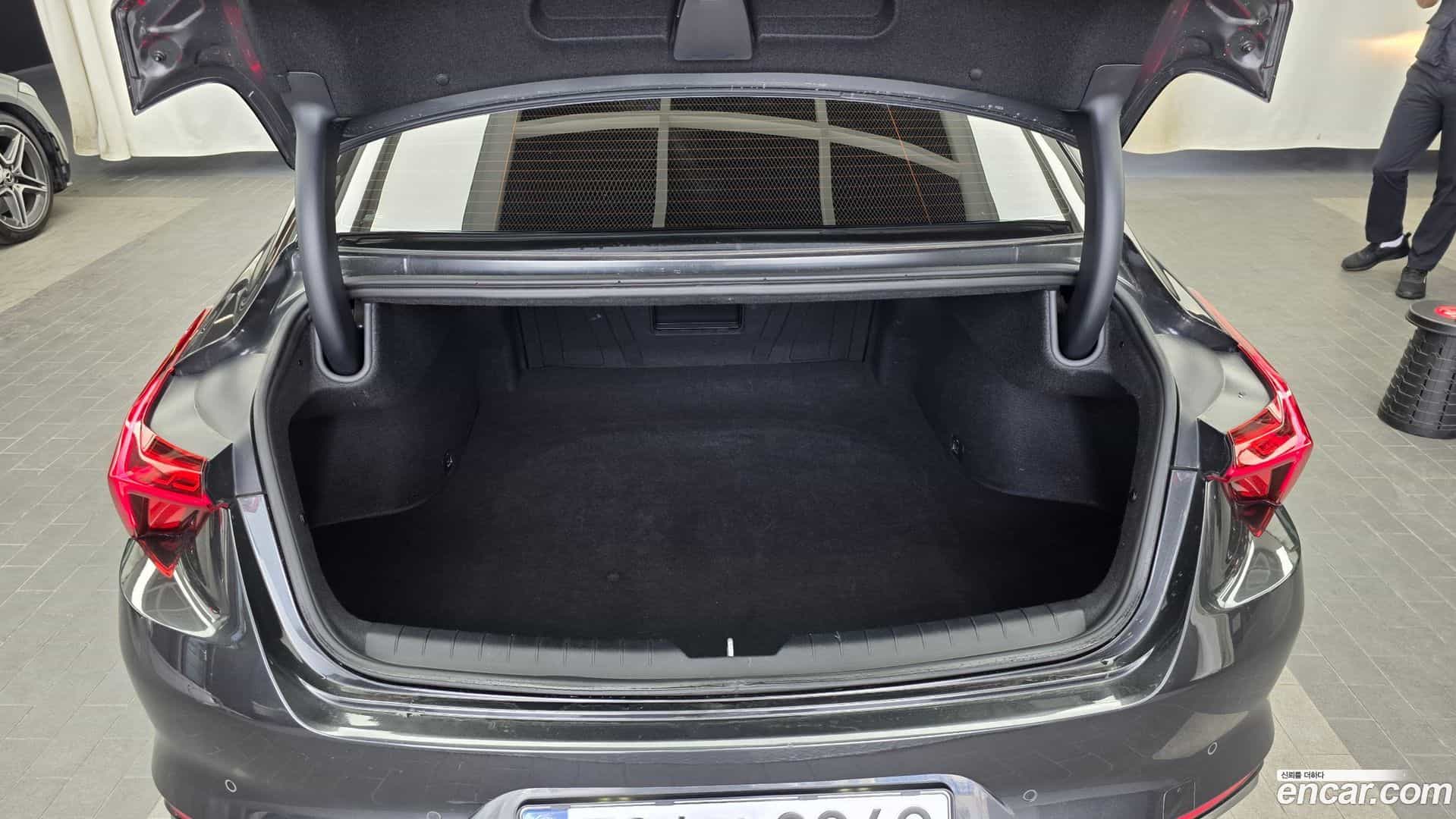 K8 Kia 2022.0-OPTION-024