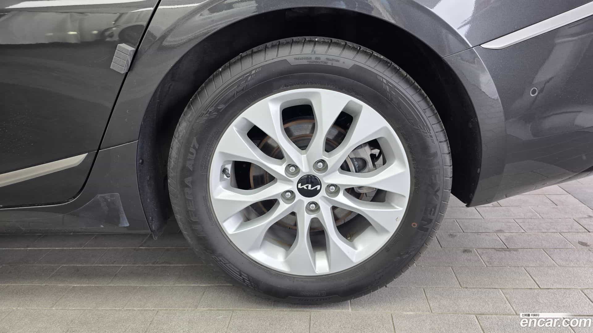 K8 Kia 2022.0-OUTER-031