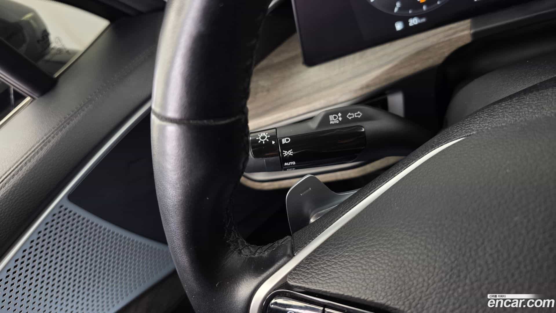 K8 Kia 2022.0-OPTION-040