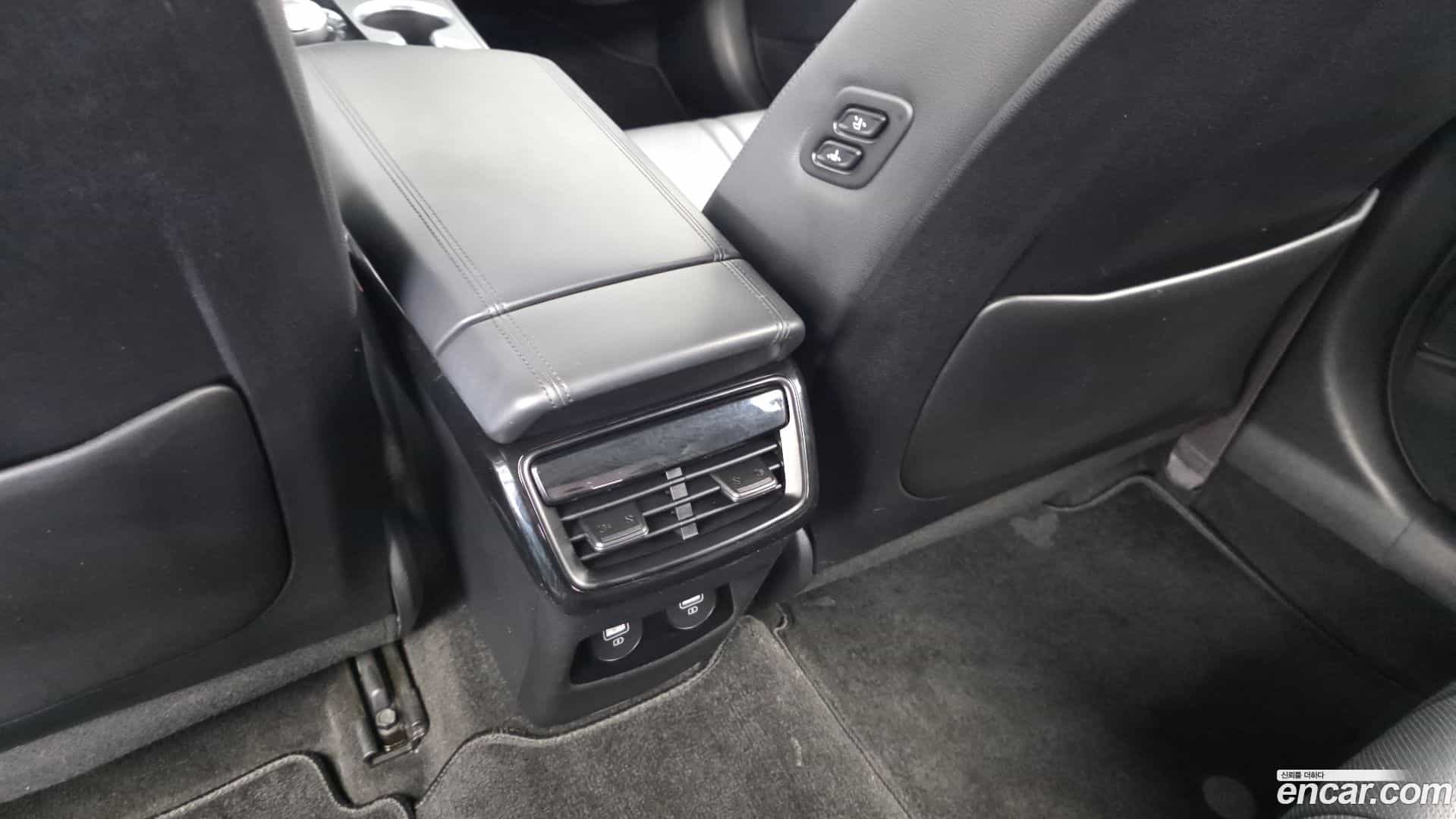 K8 Kia 2022.0-OPTION-045