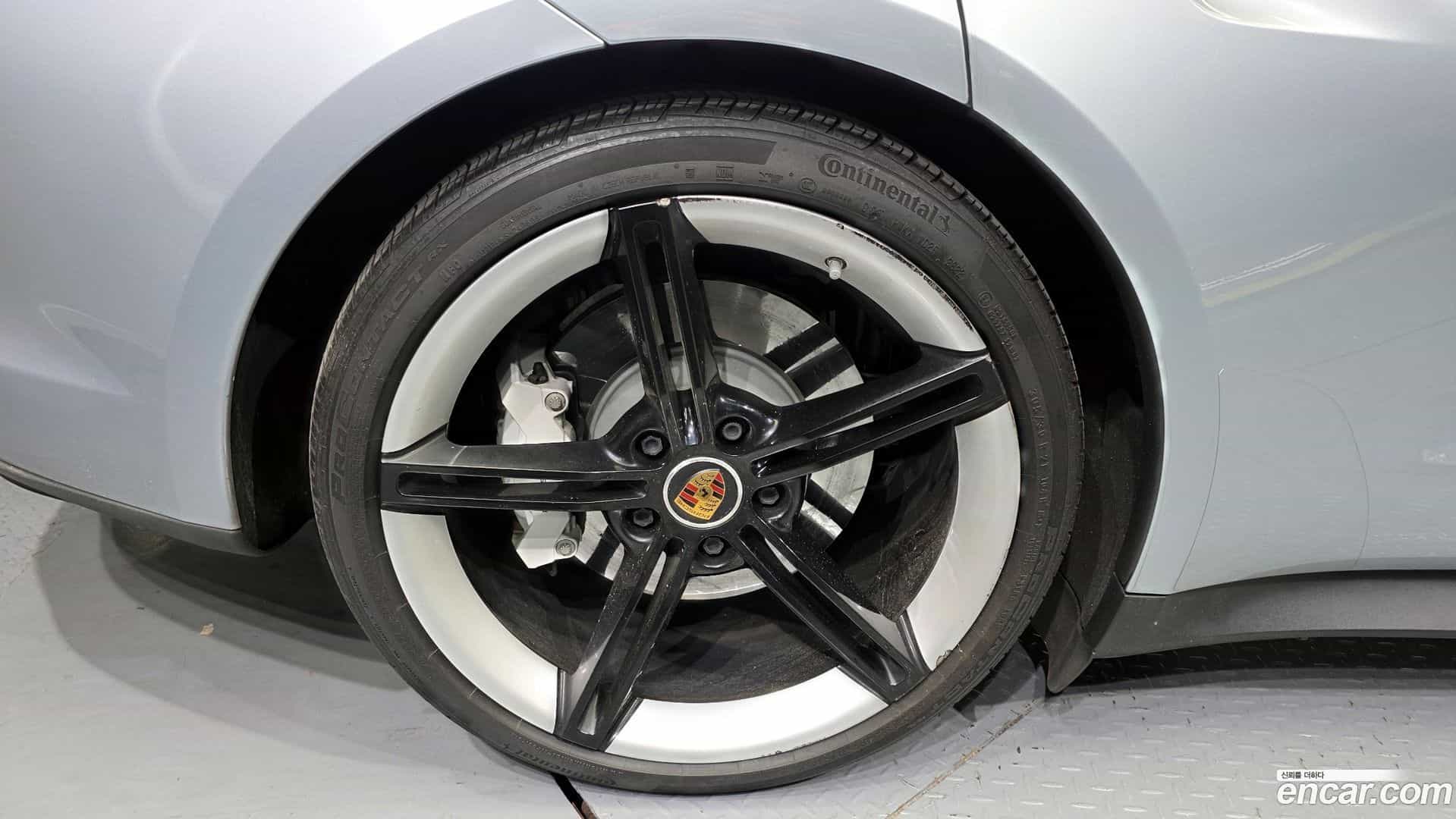 Taycan Porsche 2022.0-OUTER-005