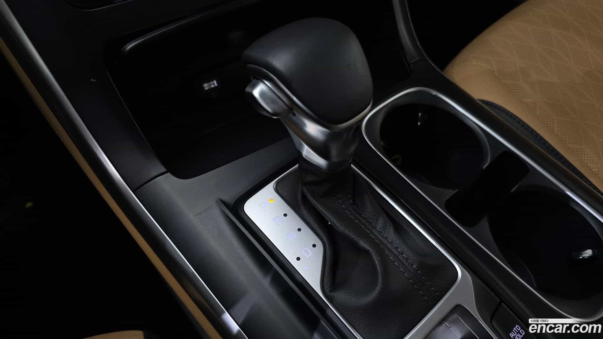 Canival Kia 2022.10-INNER-009