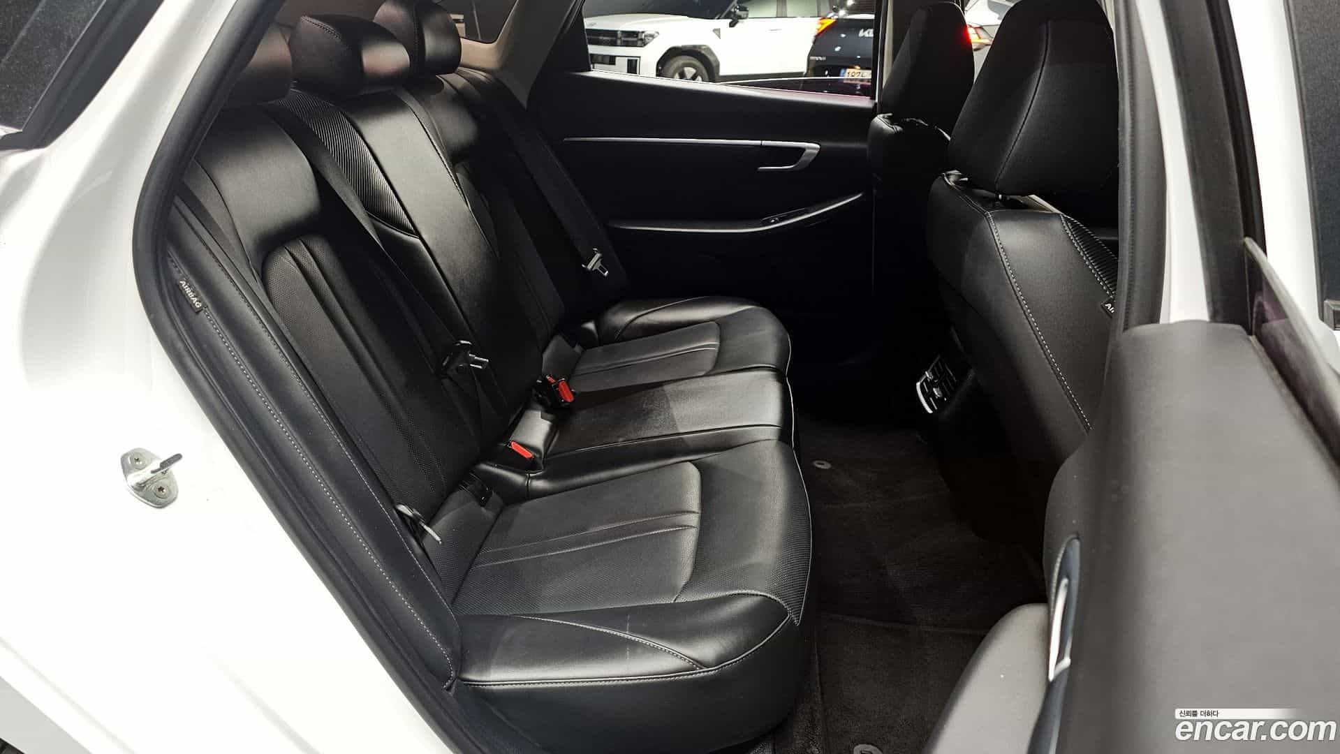 Sonata Hyundai 2021.3-OPTION-015
