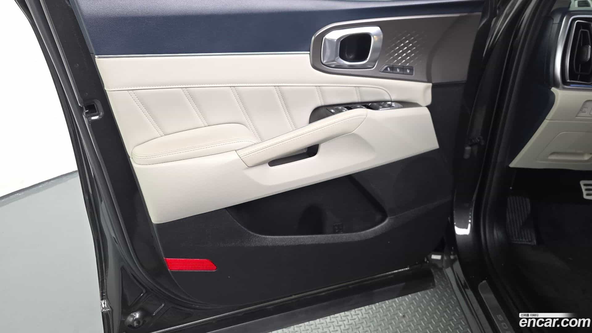 Sorento Kia 2024.4-INNER-034