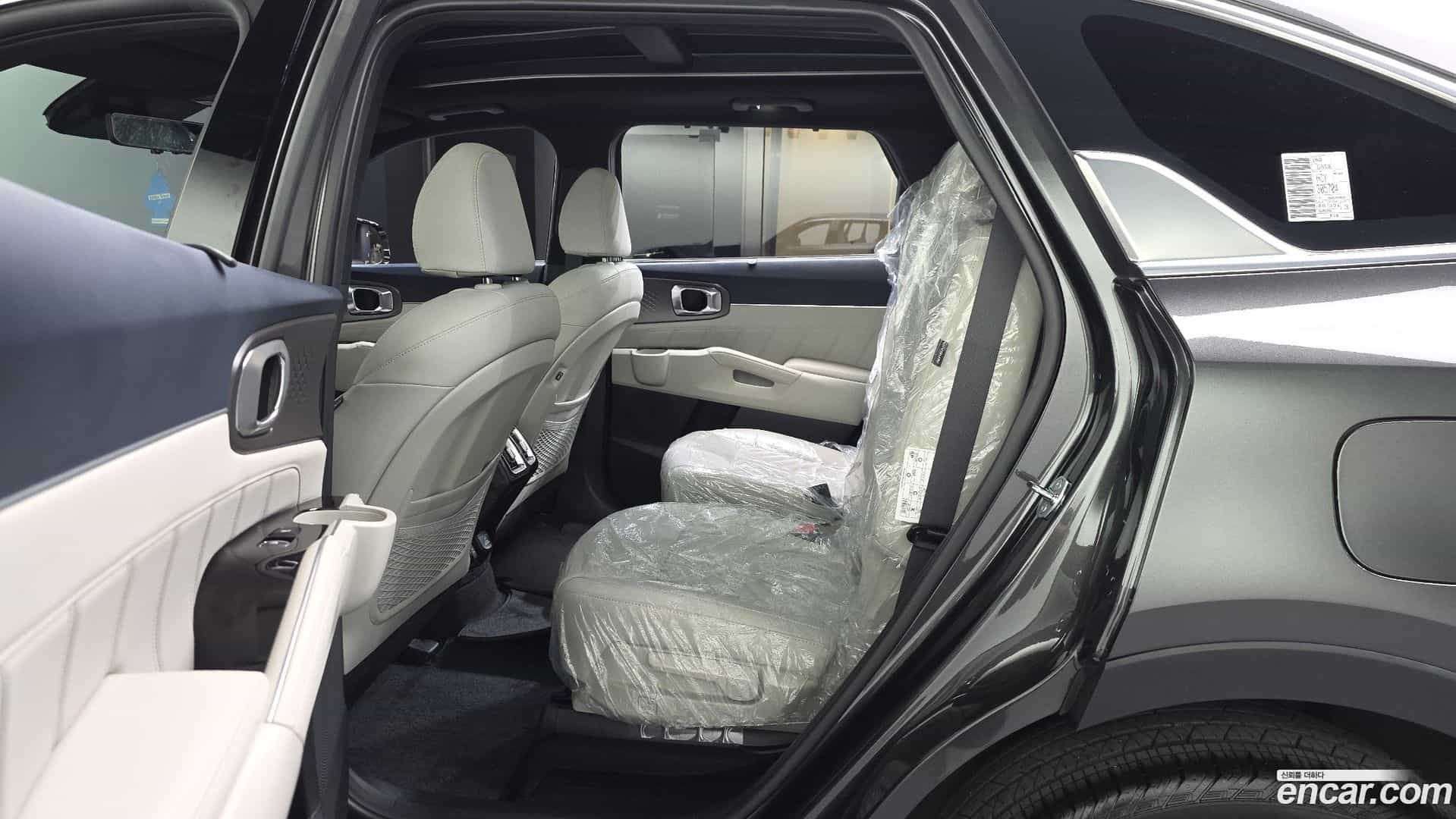 Sorento Kia 2024.4-INNER-036