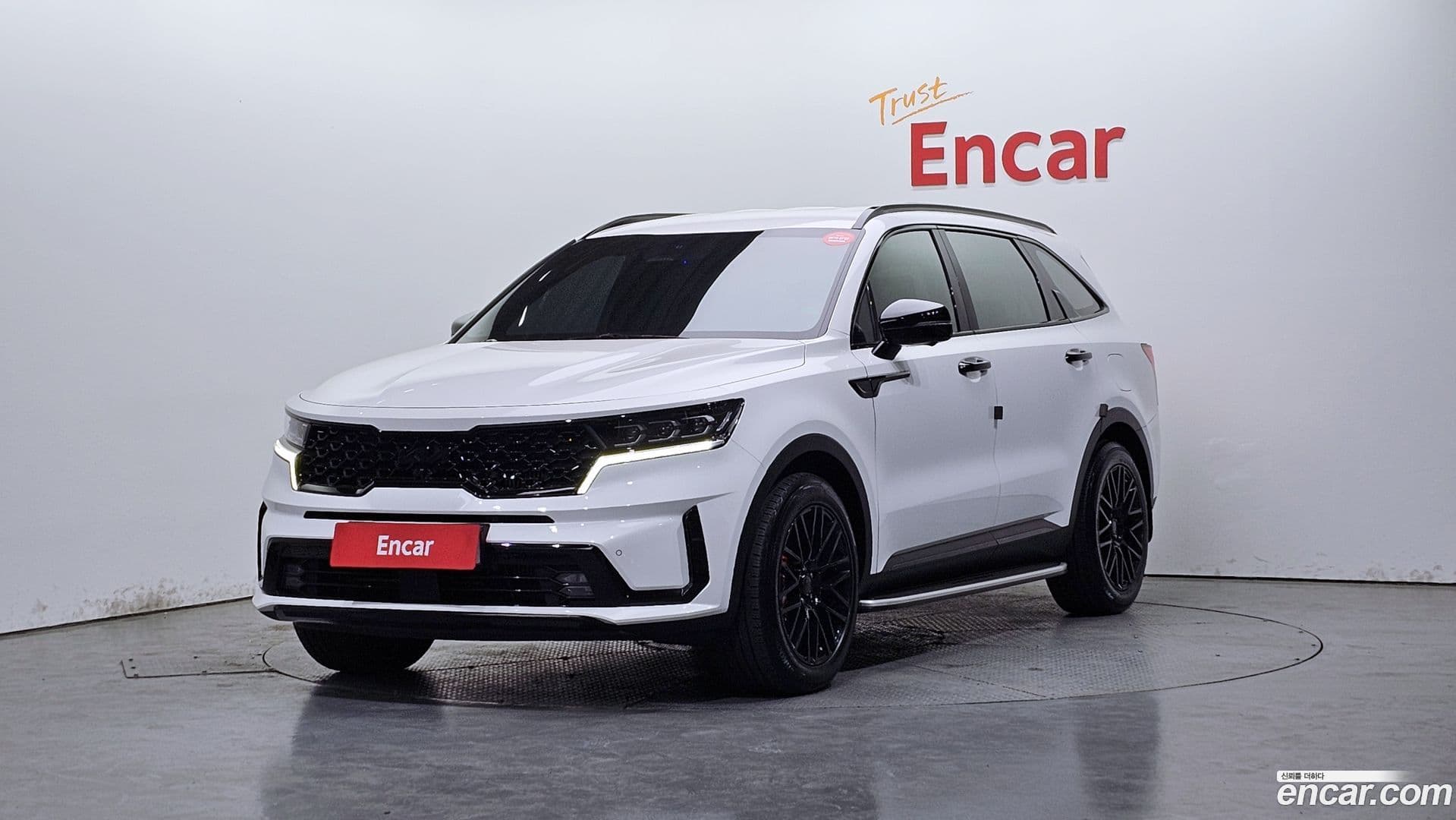 Main__Slider__Photo:Sorento Kia 2022.9-0