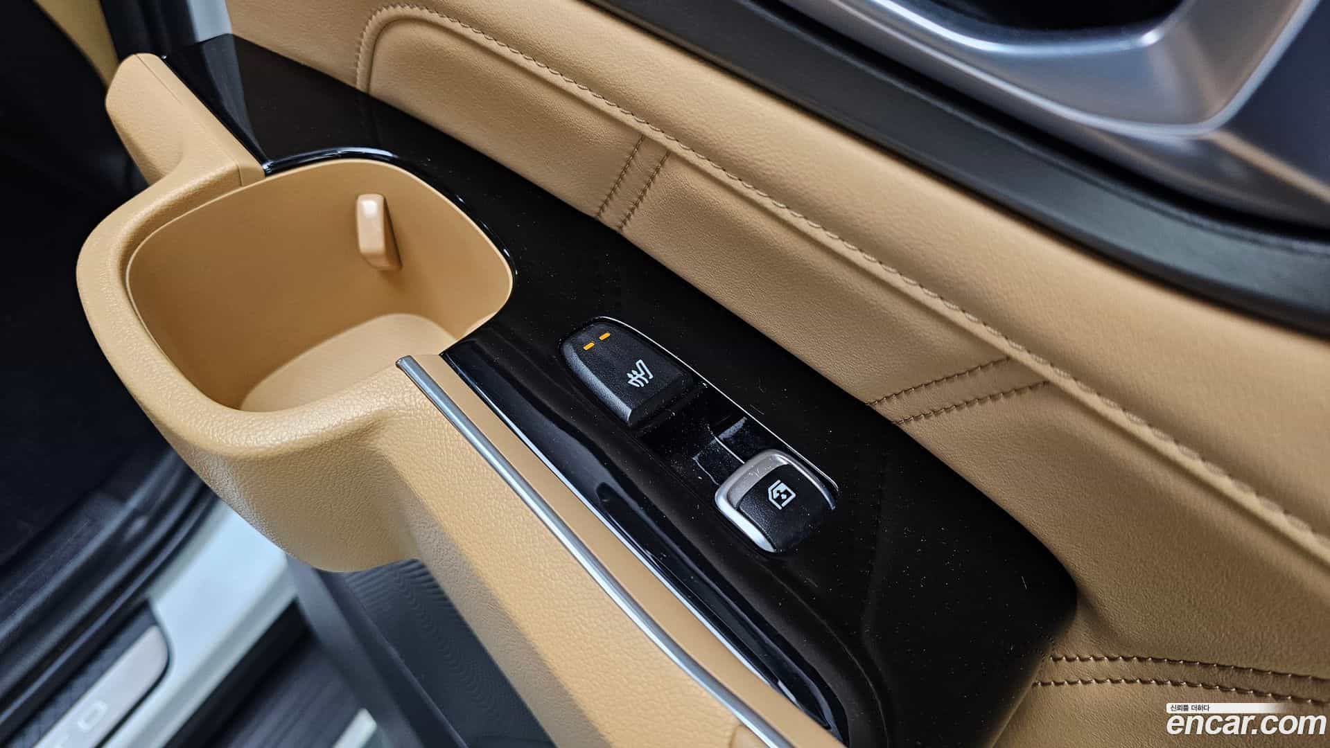 Sorento Kia 2022.9-OPTION-023