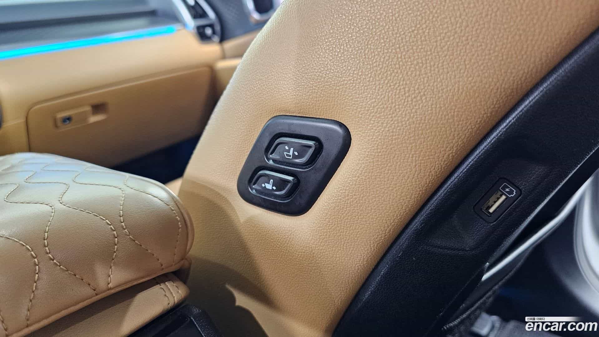 Sorento Kia 2022.9-OPTION-042