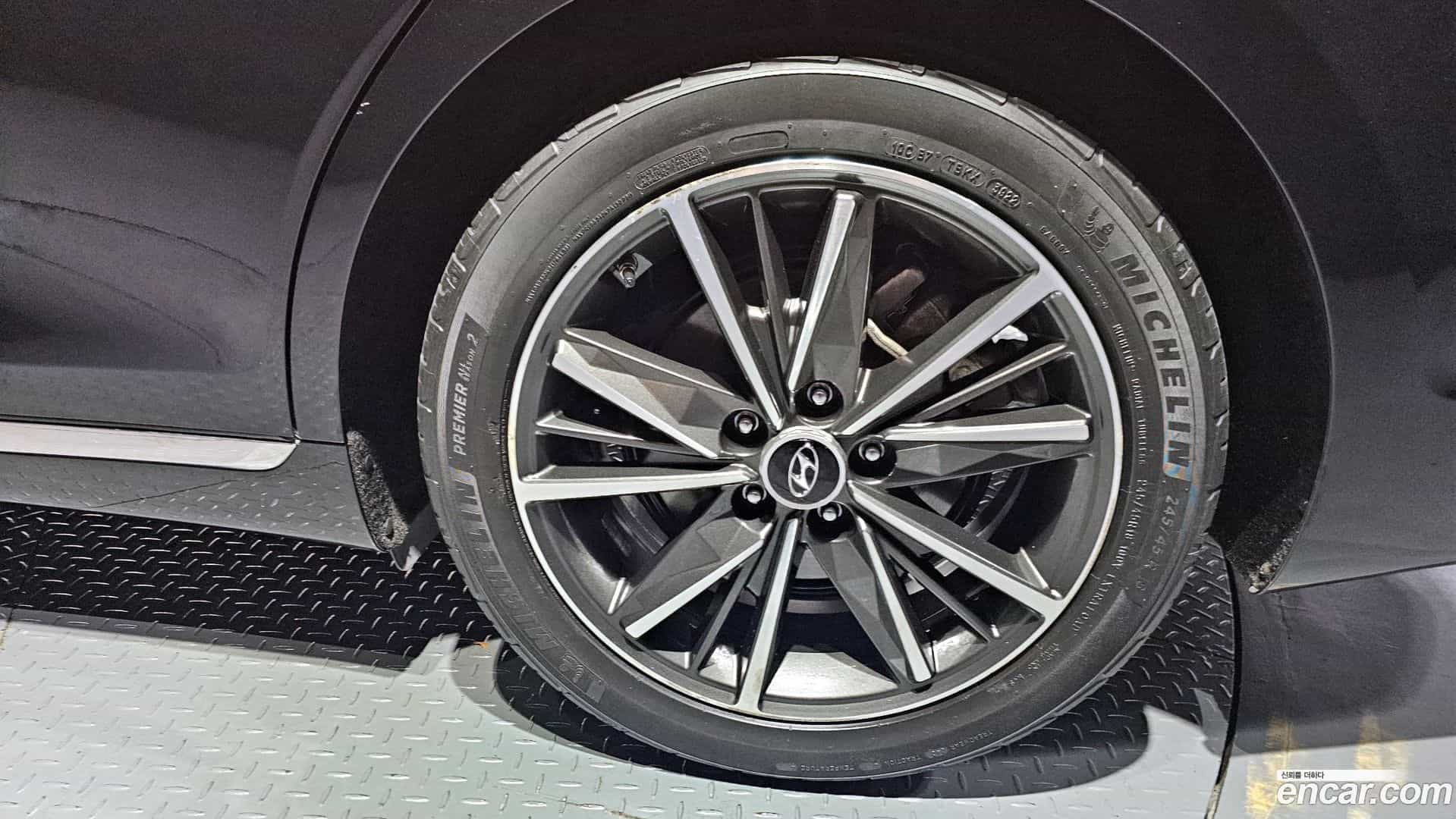 Grandeur Hyundai 2022.2-OUTER-031
