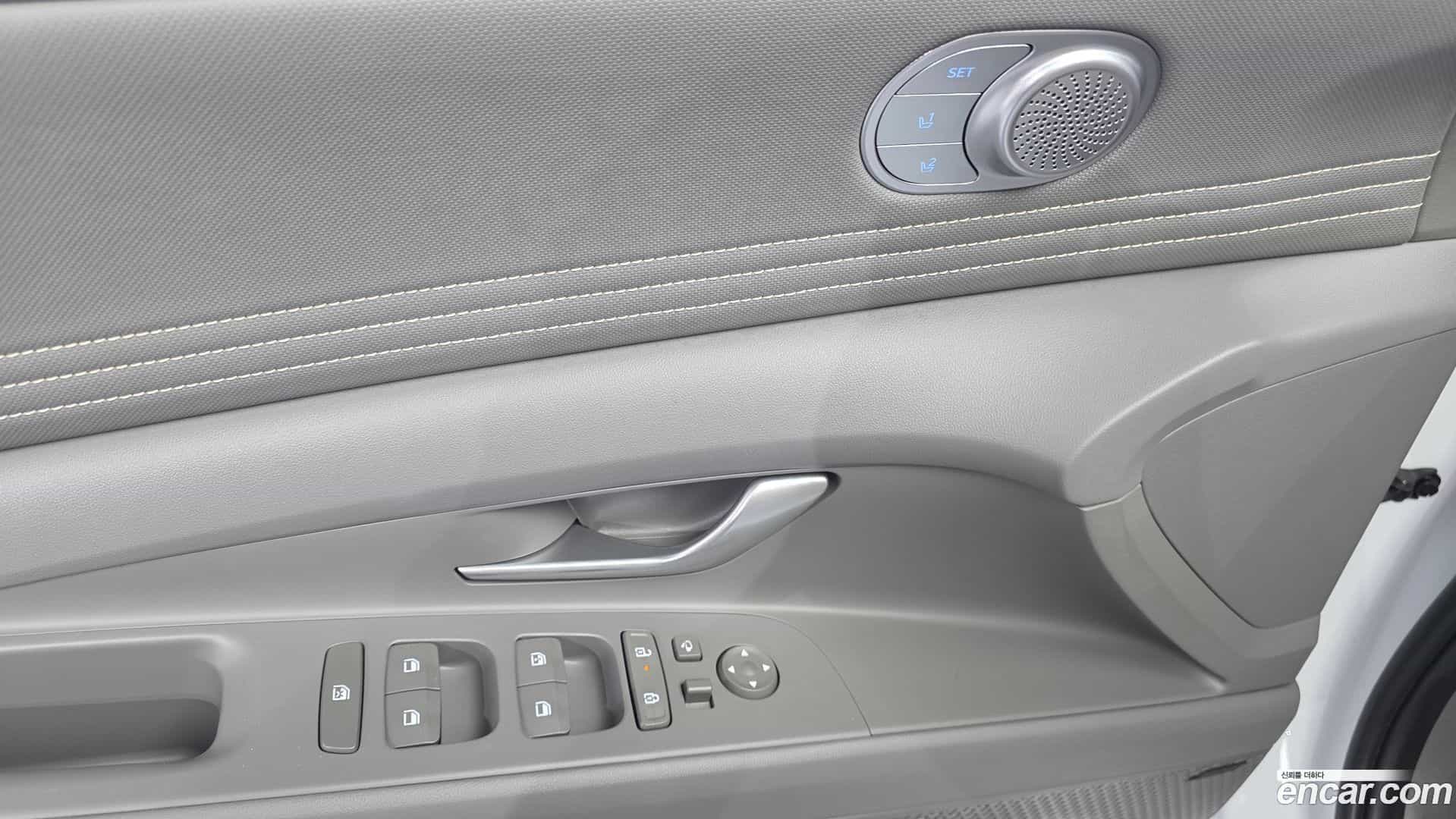 AVANTE Hyundai 2024.4-OPTION-041