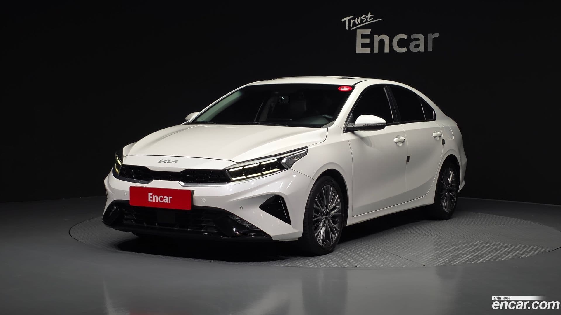 Main__Slider__Photo:K3 Kia 2021.11-0
