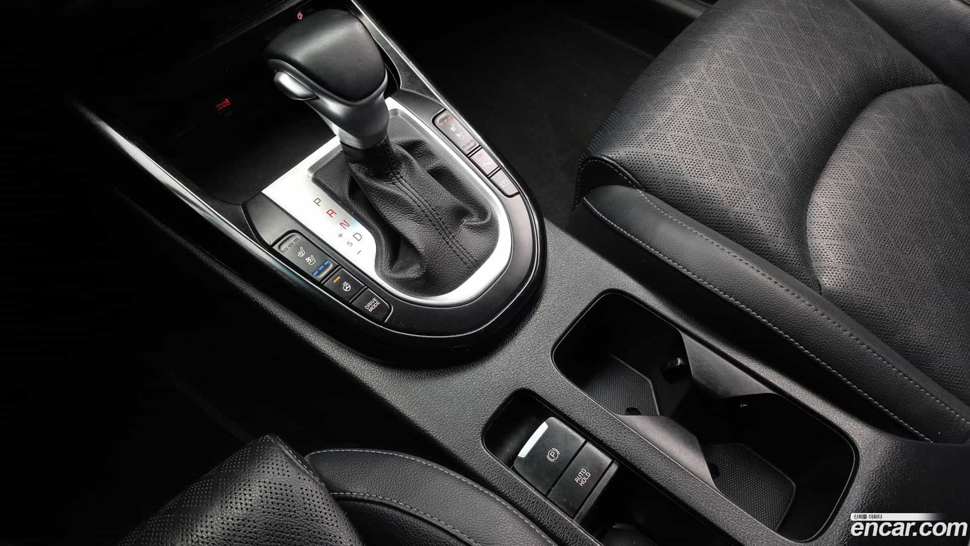 K3 Kia 2021.11-INNER-009