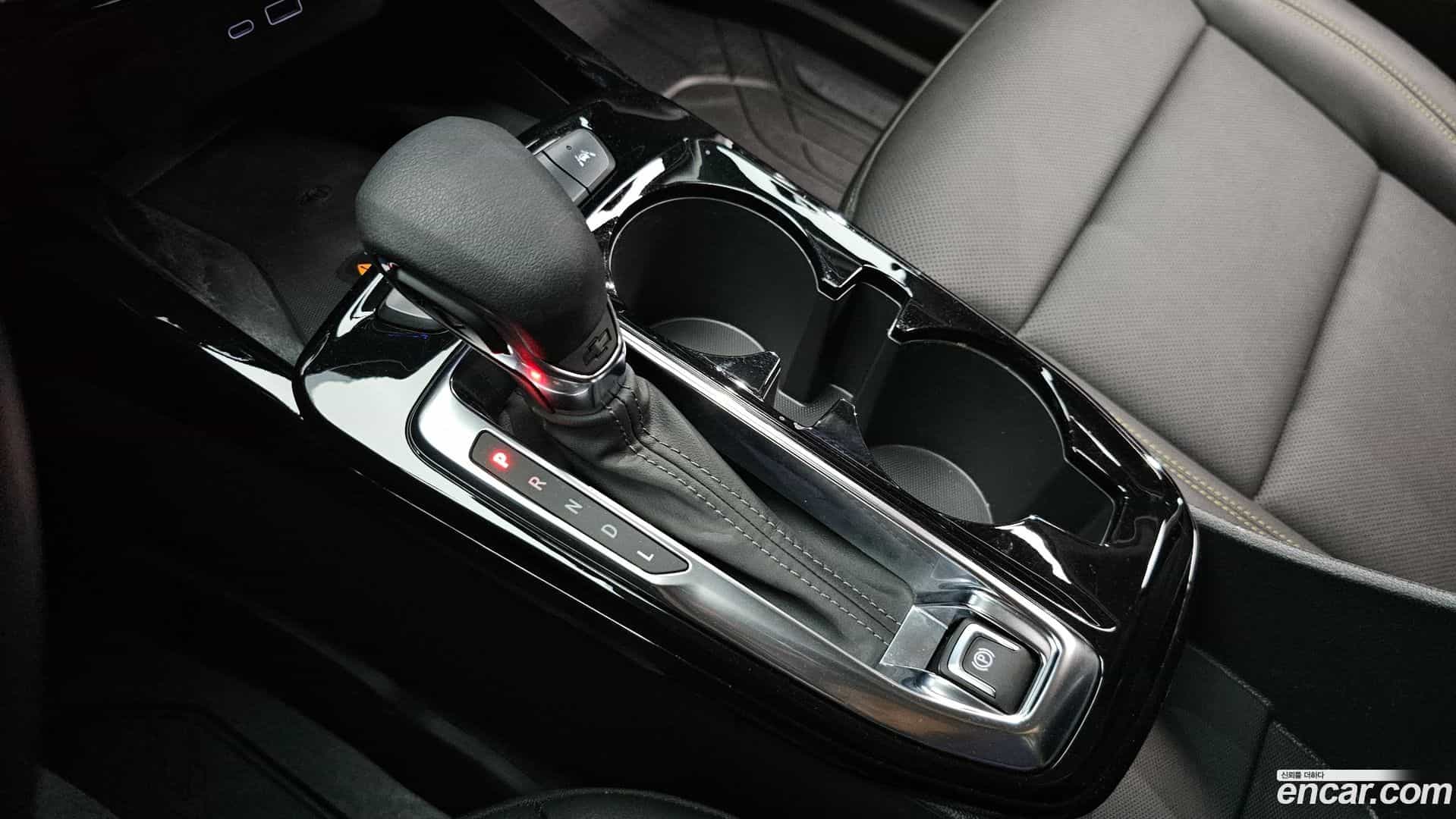 Trax Chevrolet 2024.1-INNER-009