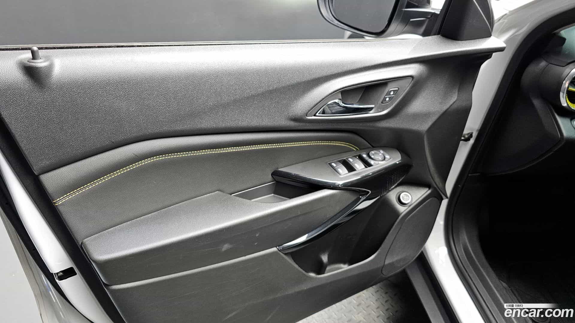 Trax Chevrolet 2024.1-INNER-034