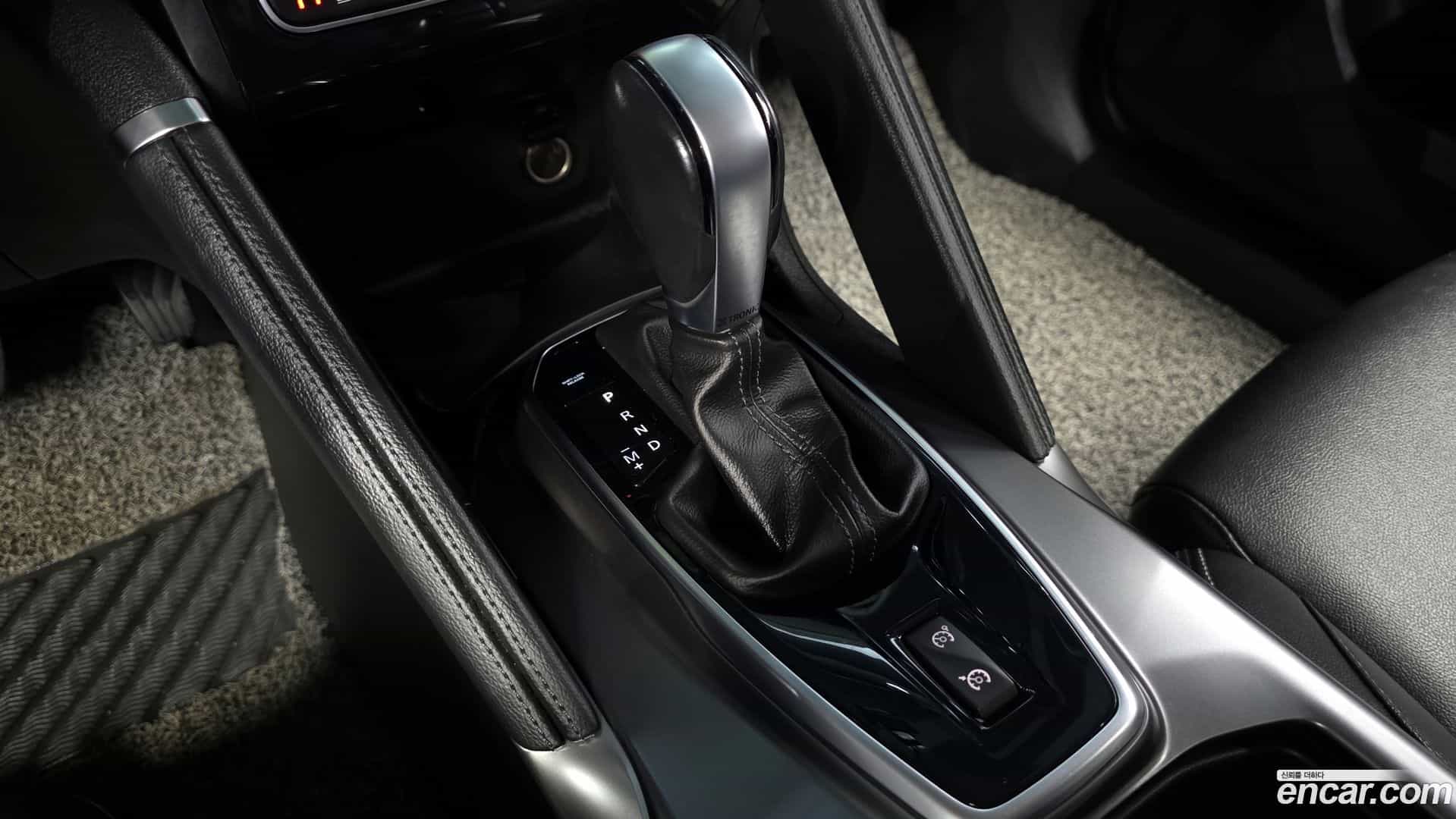 QM6 Renault Korea 2019.0-INNER-009