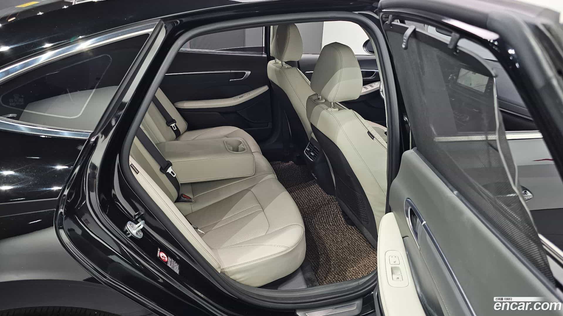 Sonata Hyundai 2019.9-OPTION-015