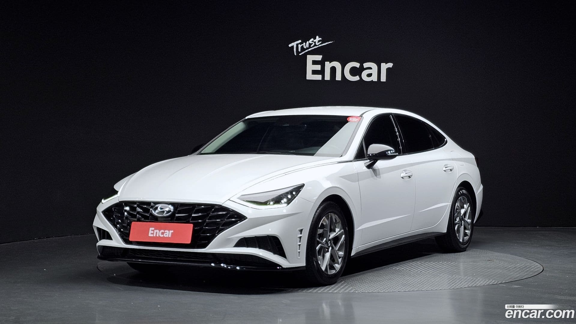 Main__Slider__Photo:Sonata Hyundai 2022.5-0