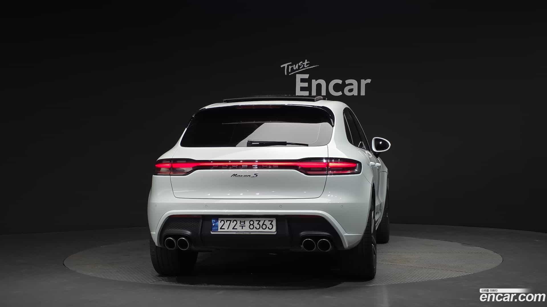 Macan Porsche 2023.1-OUTER-004