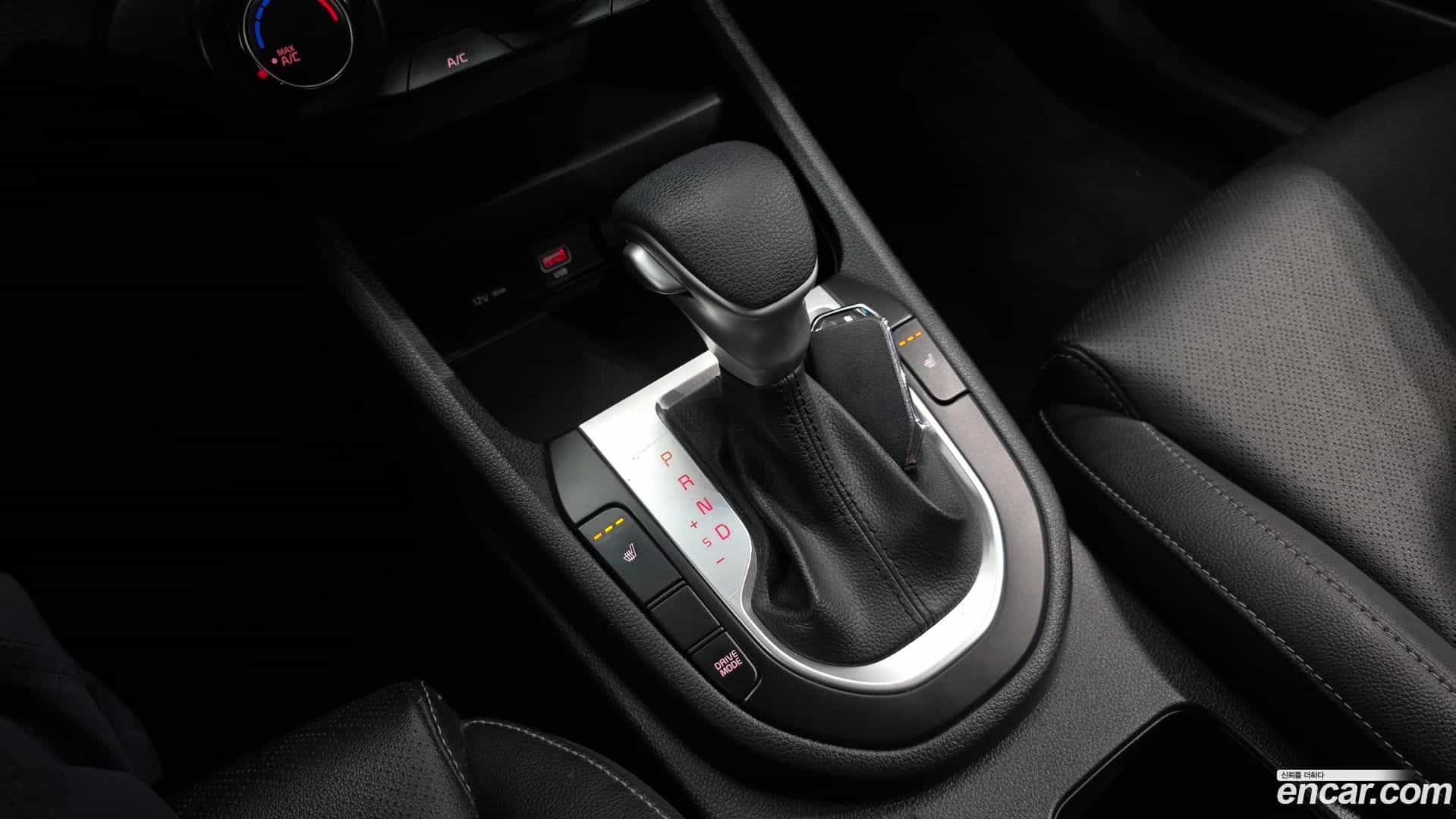 K3 Kia 2022.1-INNER-009
