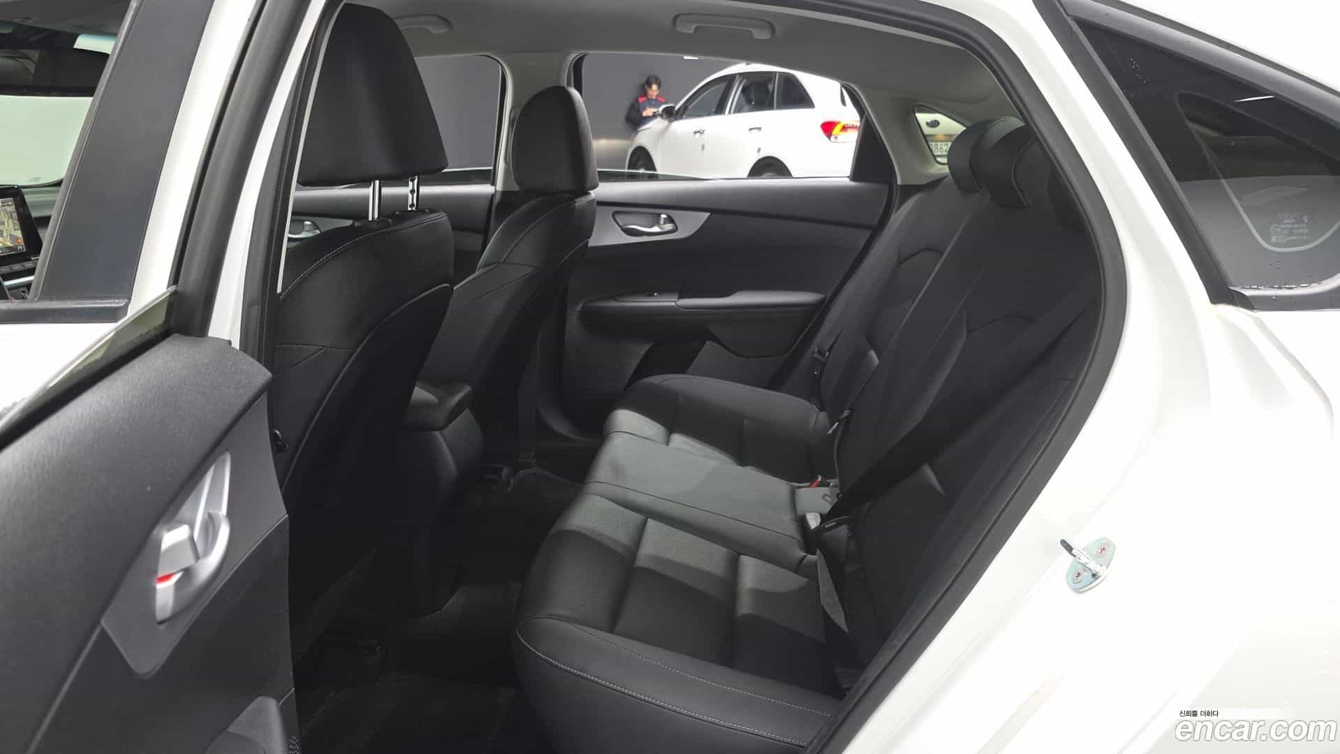 K3 Kia 2022.1-OPTION-015
