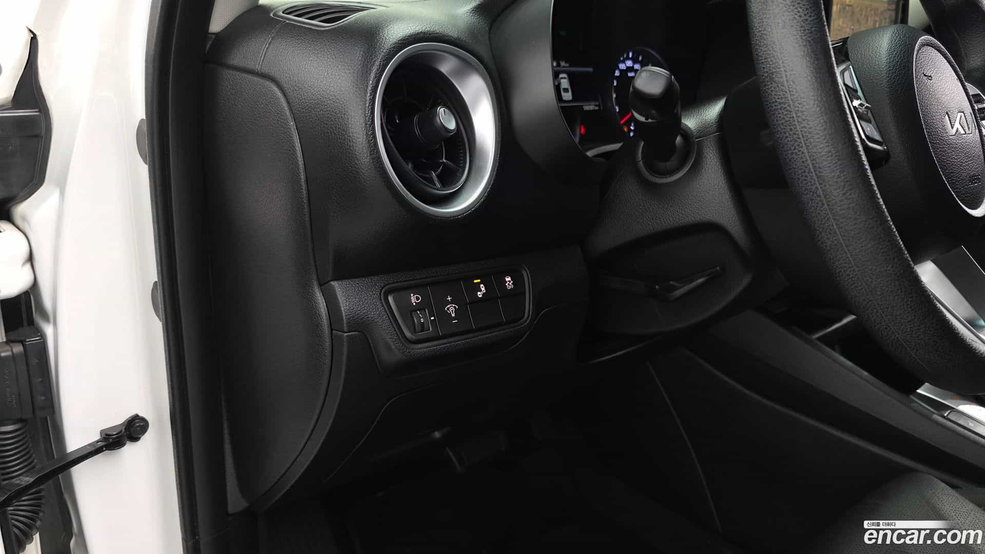 K3 Kia 2022.1-OPTION-017