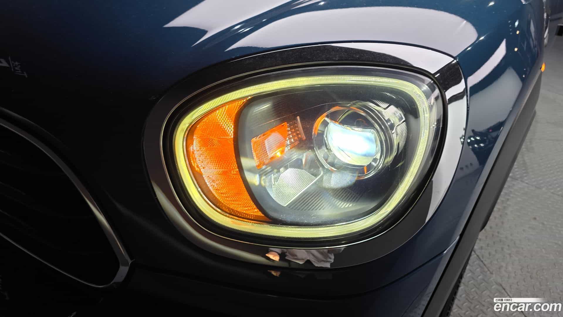 Countryman Mini 2017.5-OUTER-032