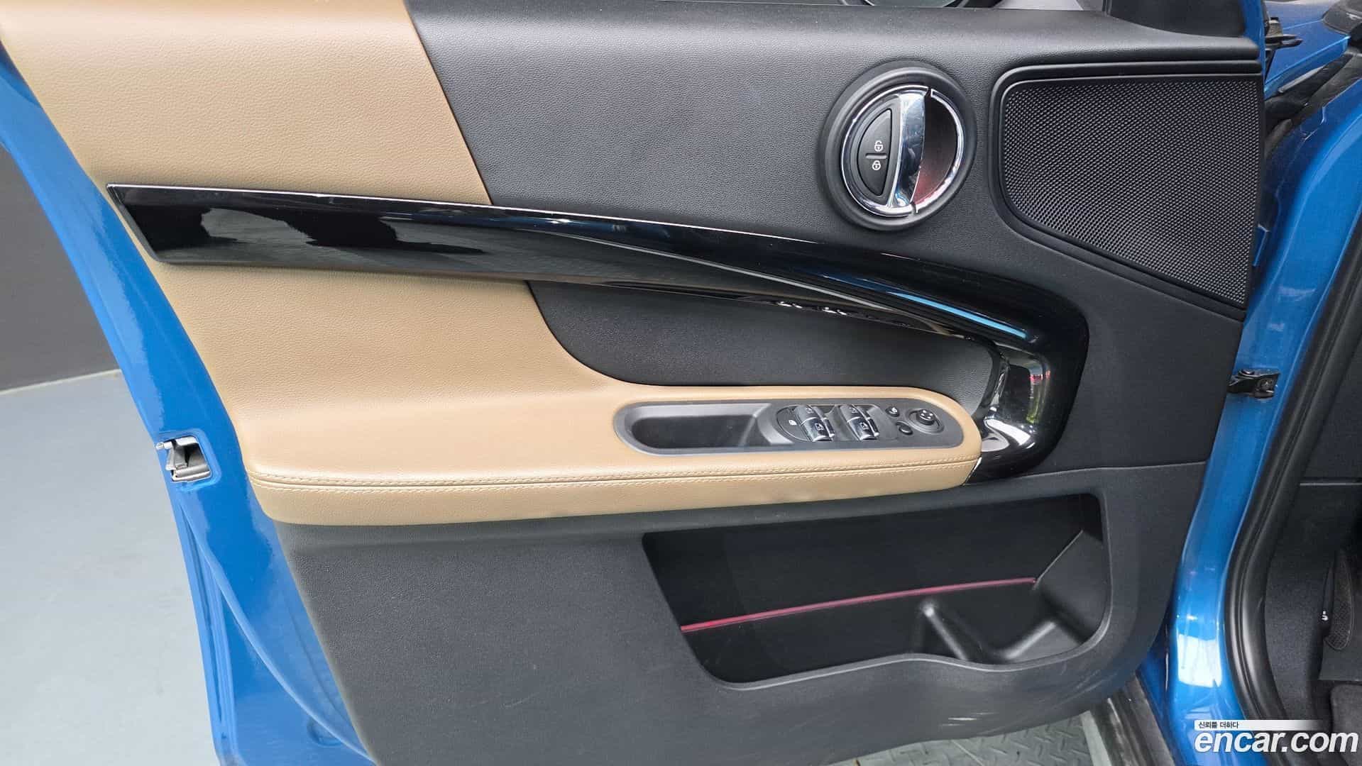 Countryman Mini 2017.5-INNER-034