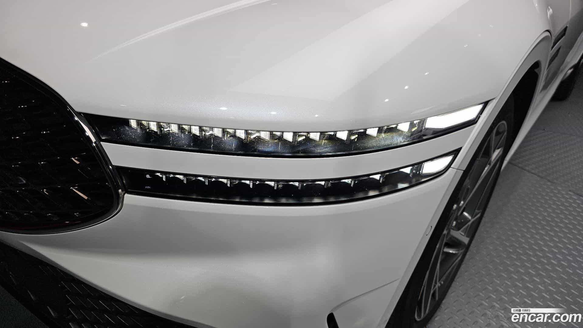 G90 Genesis 2022.1-OUTER-032