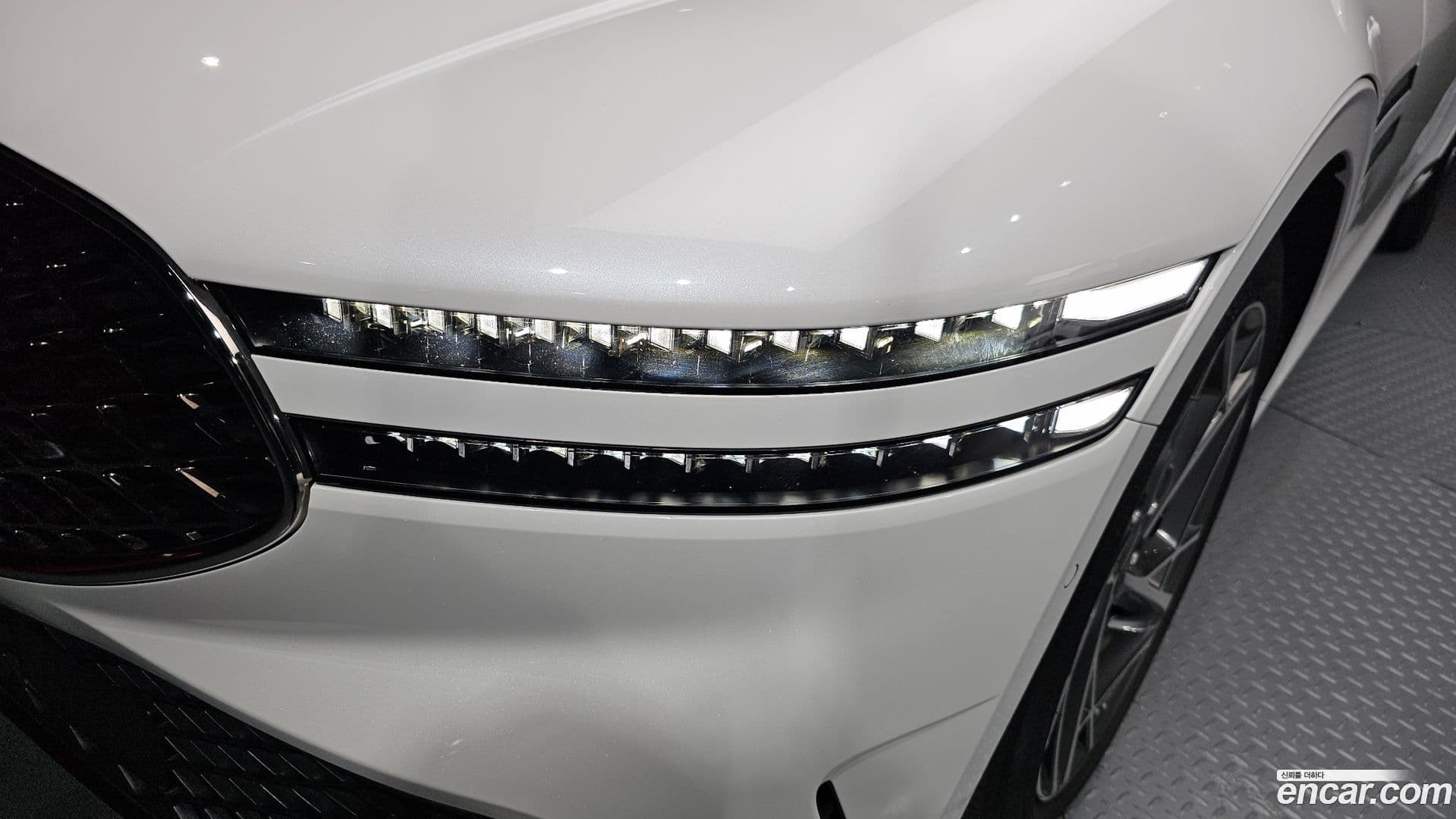Main__Slider__Photo:G90 Genesis 2022.1-21