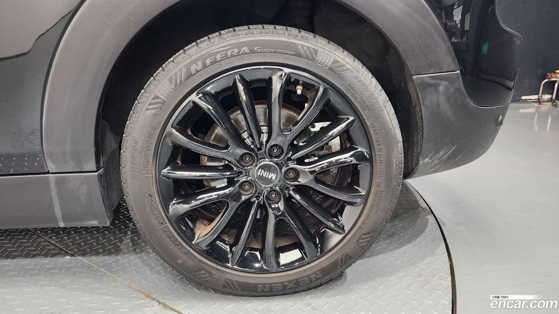 Clubman Mini 2023.4-OUTER-031