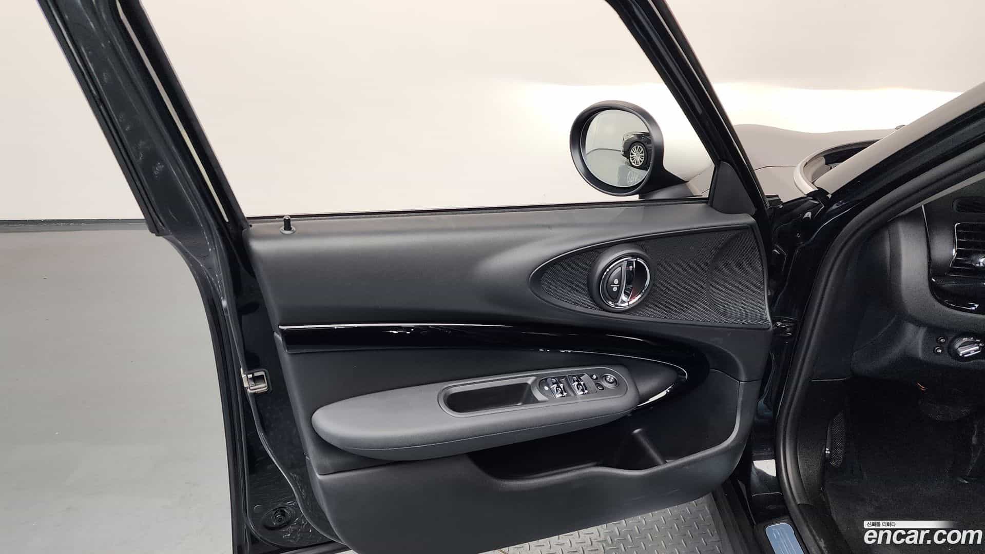 Clubman Mini 2023.4-INNER-034