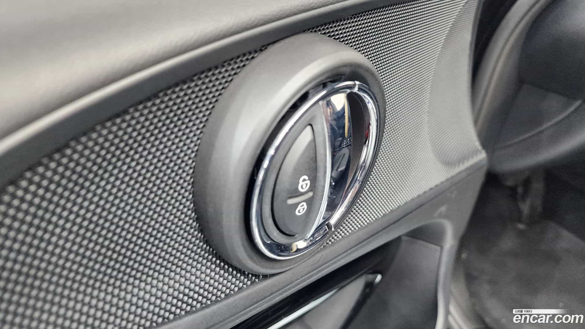 Clubman Mini 2023.4-OPTION-041