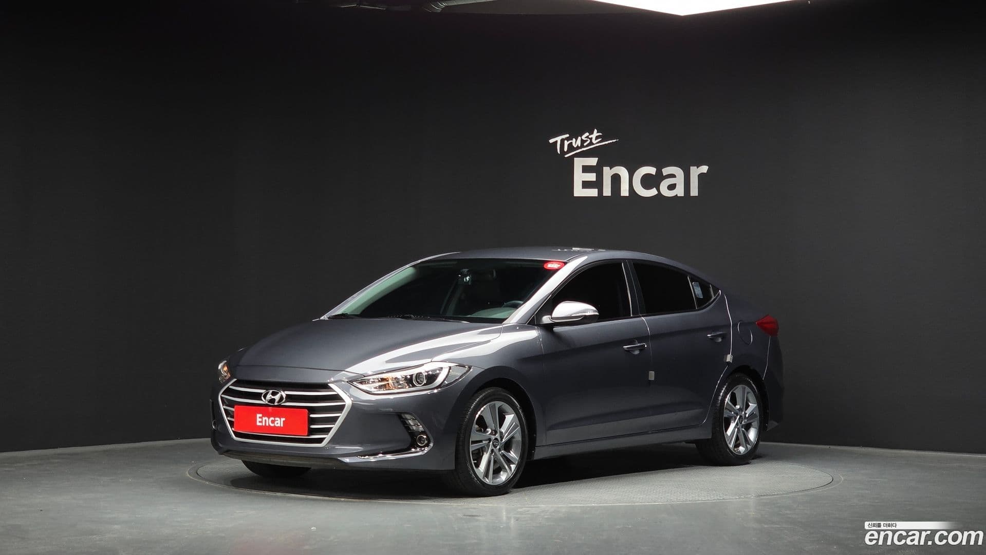 Main__Slider__Photo:AVANTE Hyundai 2017.11-0