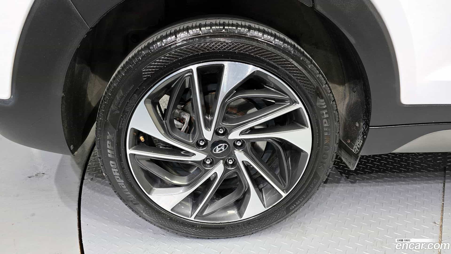 Tucson Hyundai 2018.9-OUTER-005
