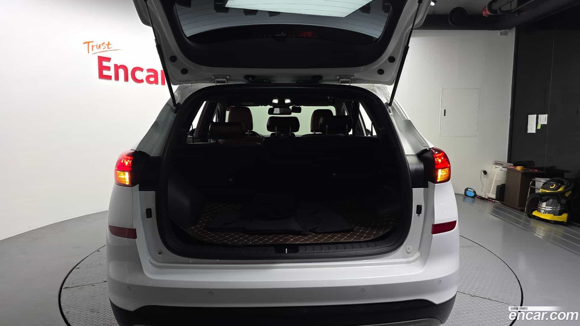 Tucson Hyundai 2018.9-OPTION-024