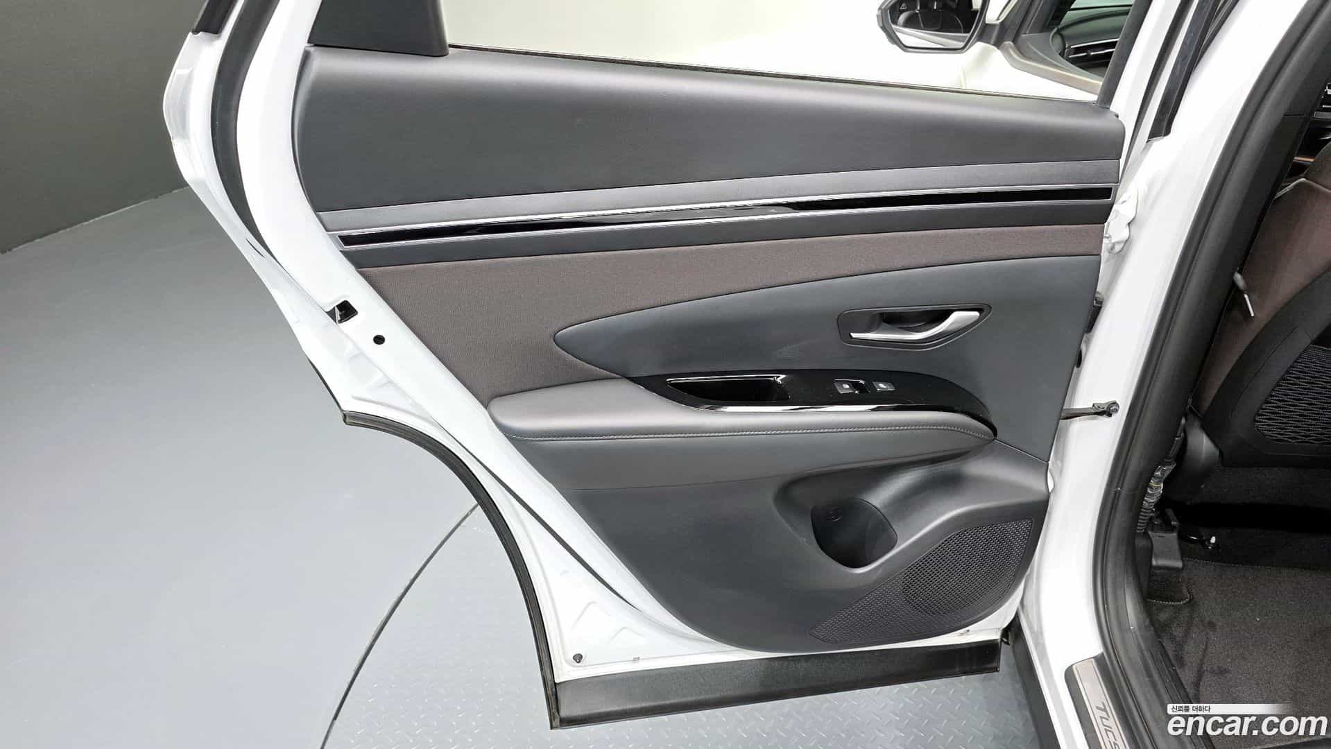 Tucson Hyundai 2021.5-INNER-035